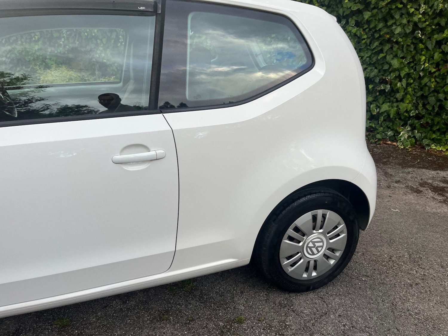 Used Volkswagen up! for sale - 76440324: Photo 48