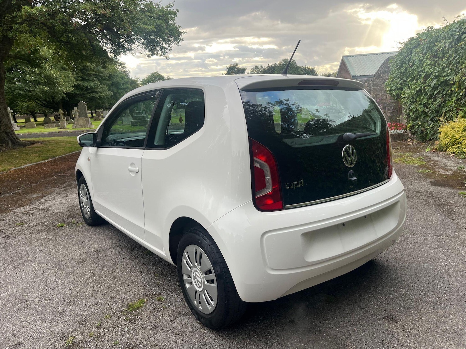 Used Volkswagen up! for sale - 76440324: Photo 49