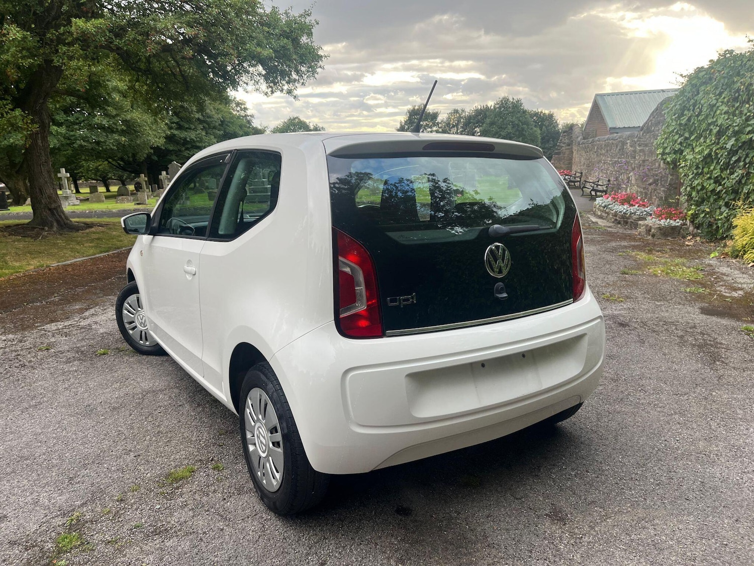 Used Volkswagen up! for sale - 76440324: Photo 52