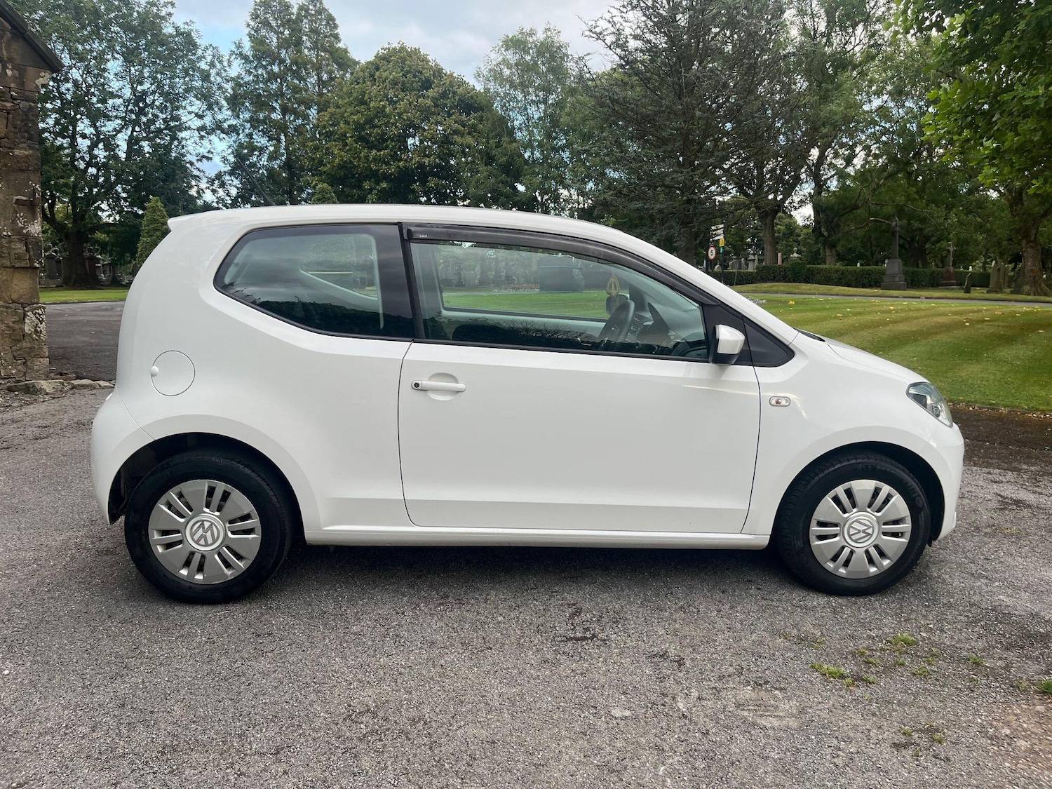 Used Volkswagen up! for sale - 76440324: Photo 61