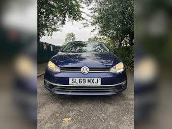 Used Volkswagen Golf 2019 for sale - 76424806: Photo