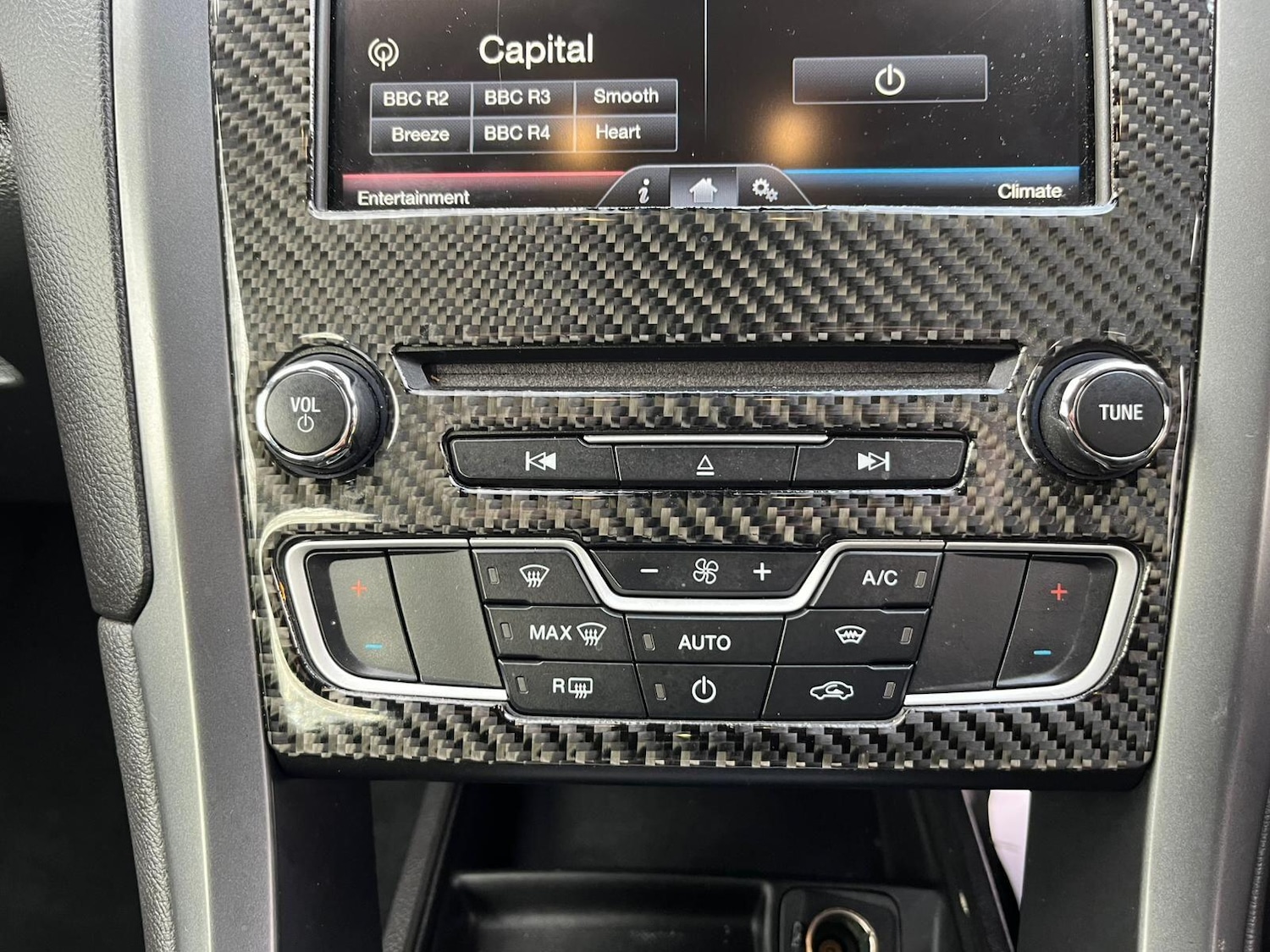 Used Ford Mondeo 2015 for sale - 76700730: Photo 29