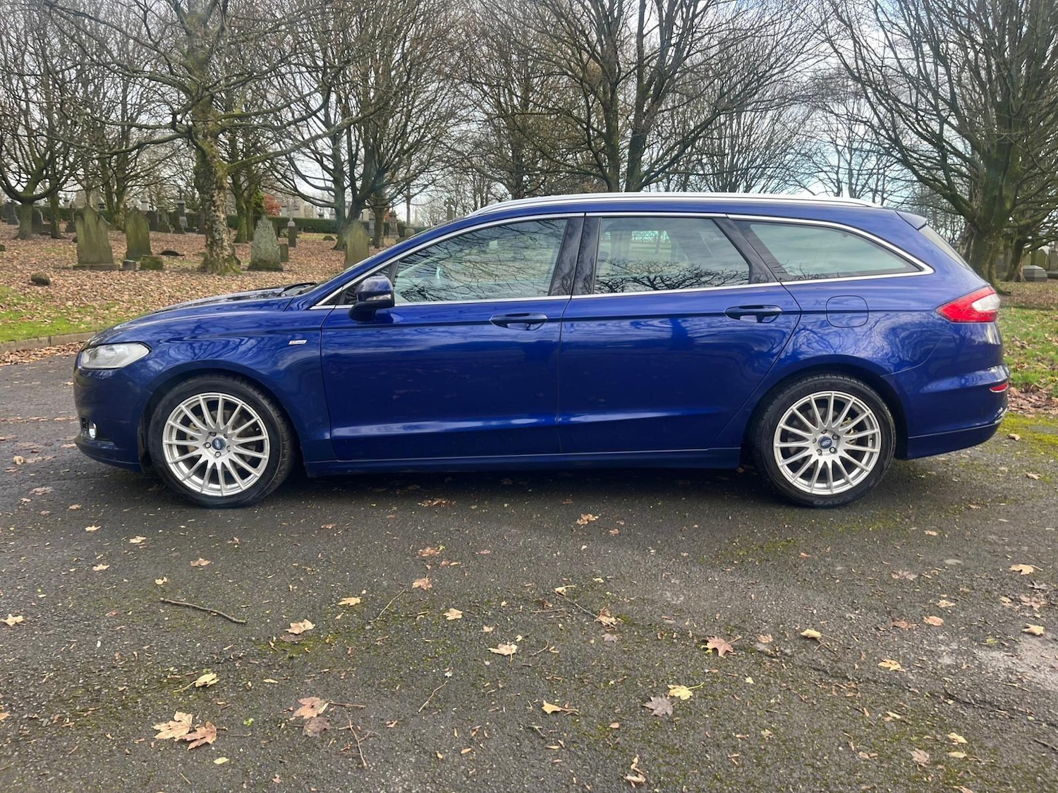 Used Ford Mondeo 2015 for sale - 76700730: Photo 61