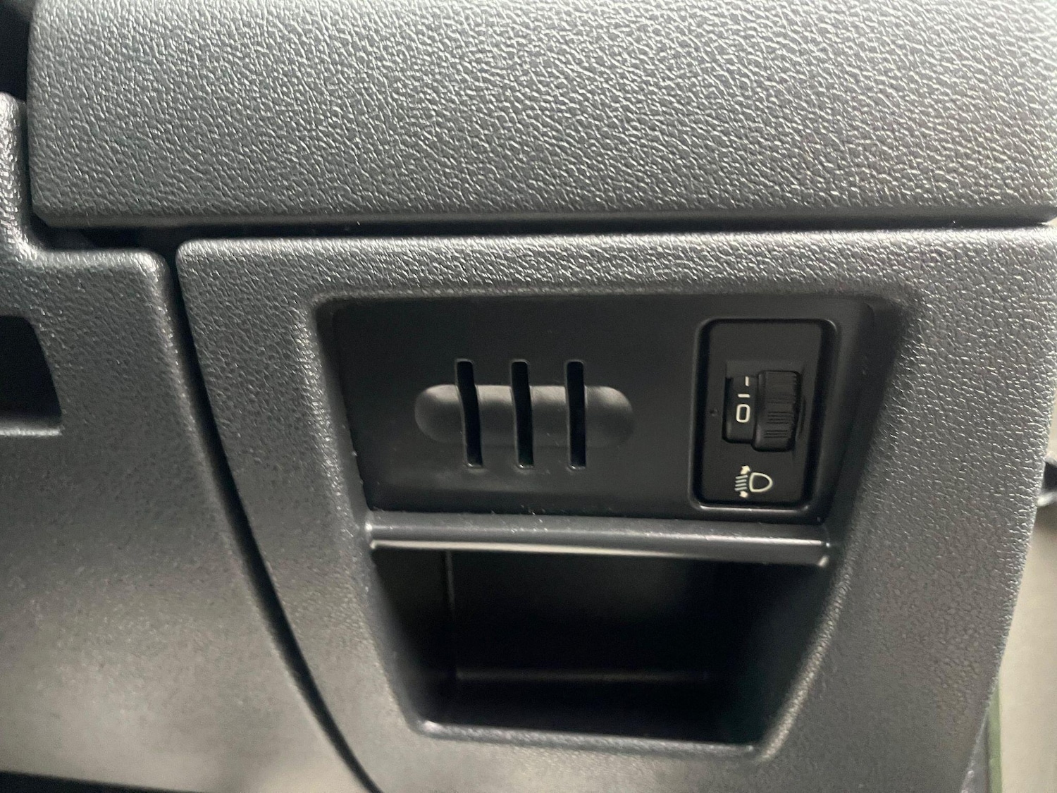 Used Peugeot 5008 2013 for sale - 78047509: Photo 33