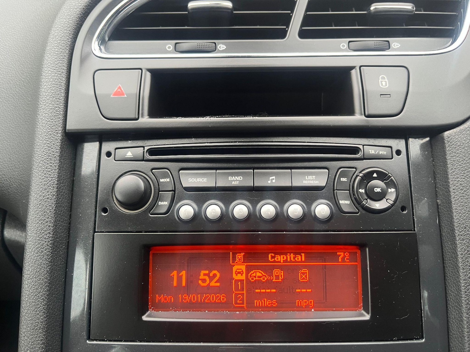 Used Peugeot 5008 2013 for sale - 78047509: Photo 34