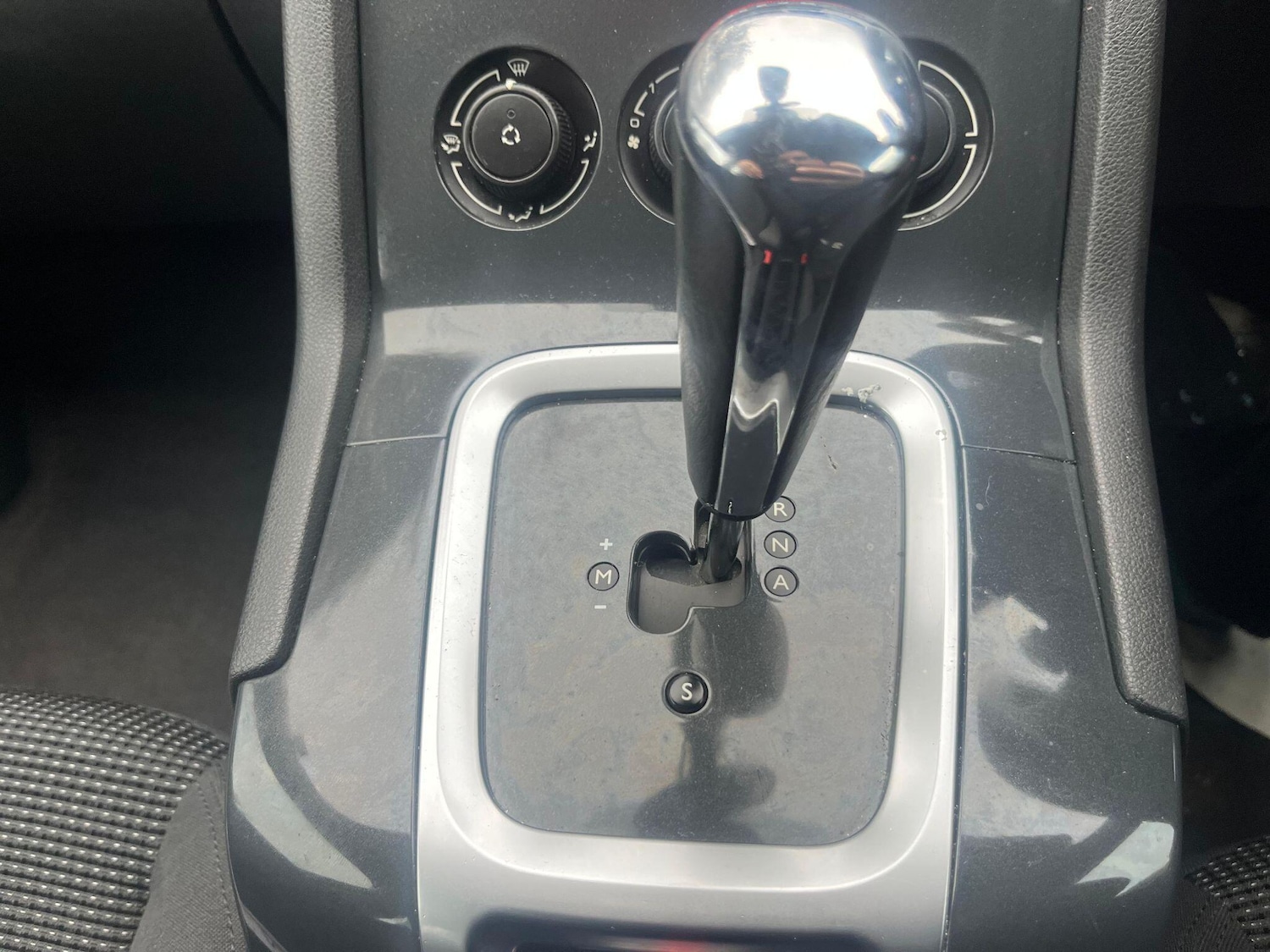 Used Peugeot 5008 2013 for sale - 78047509: Photo 36