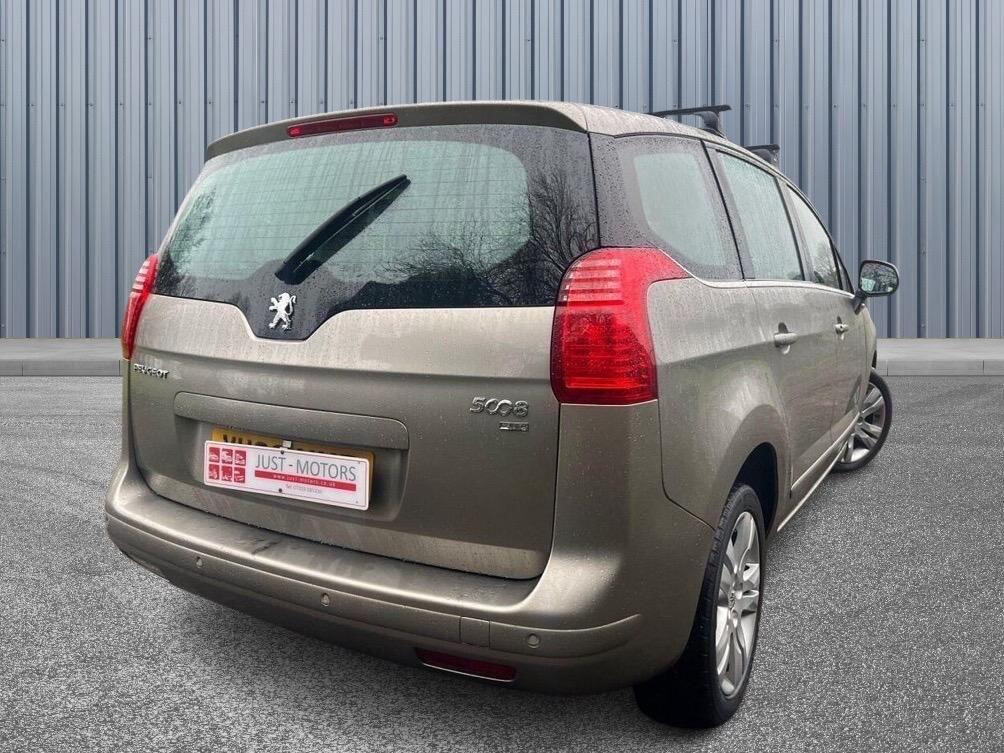Used Peugeot 5008 2013 for sale - 78047509: Photo 6