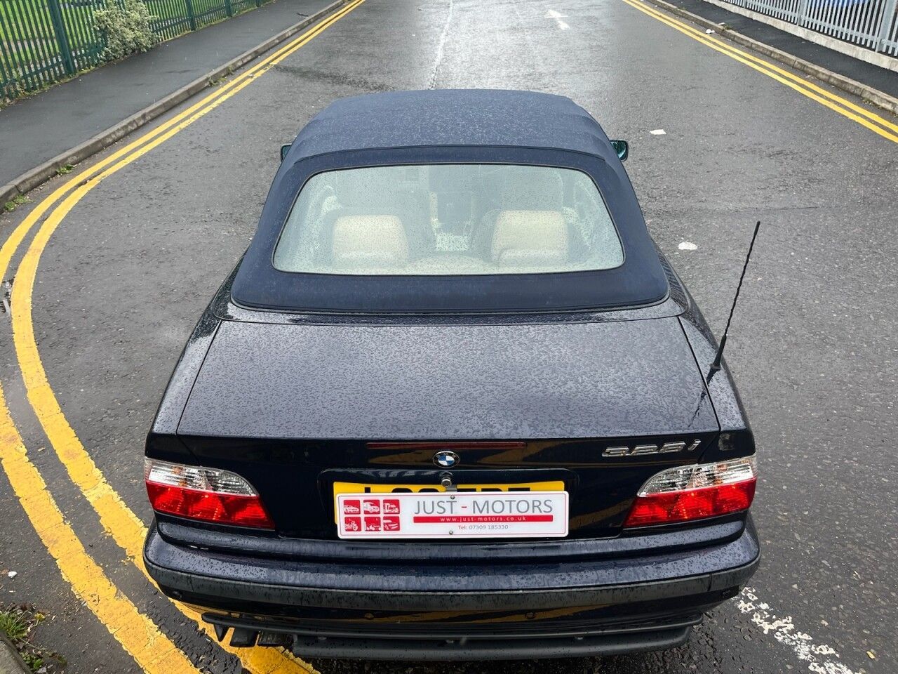 Vehicle 29