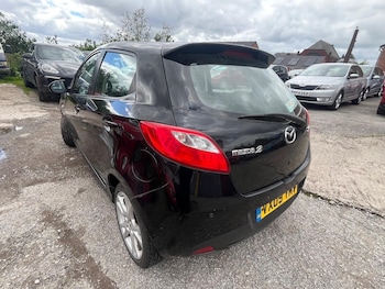 Used Mazda Mazda2 2009 for sale - 78898073: Photo