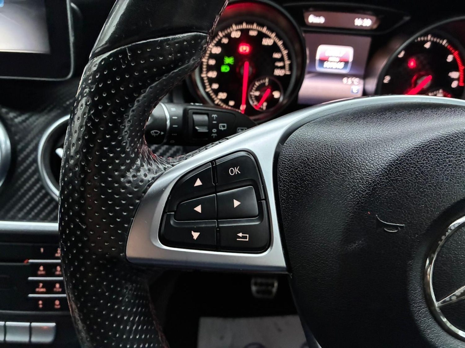 Used Mercedes-Benz A-Class 2016 for sale - 77358984: Photo 28