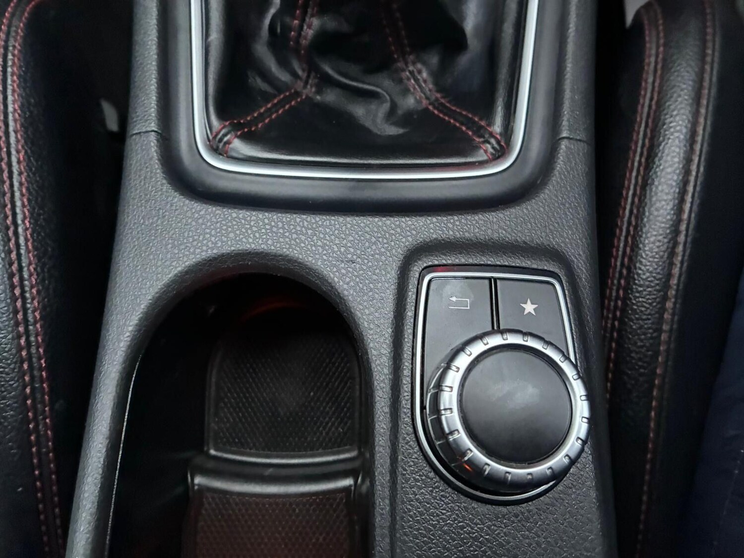 Used Mercedes-Benz A-Class 2016 for sale - 77358984: Photo 40