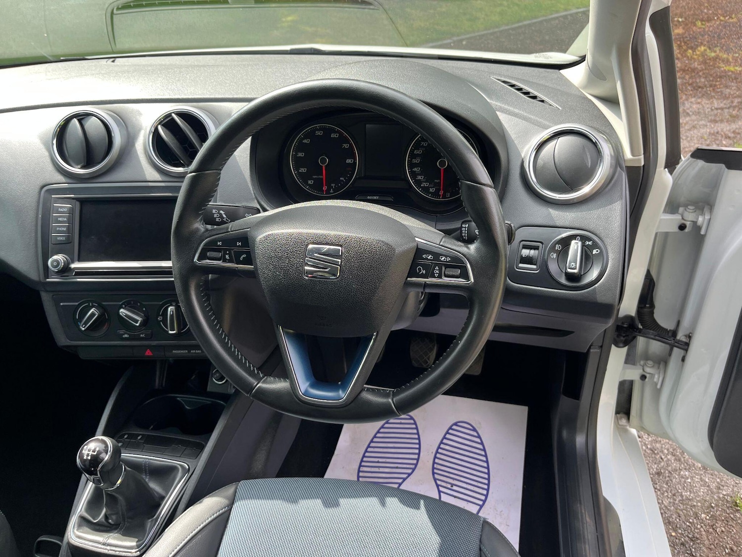 Vehicle 28