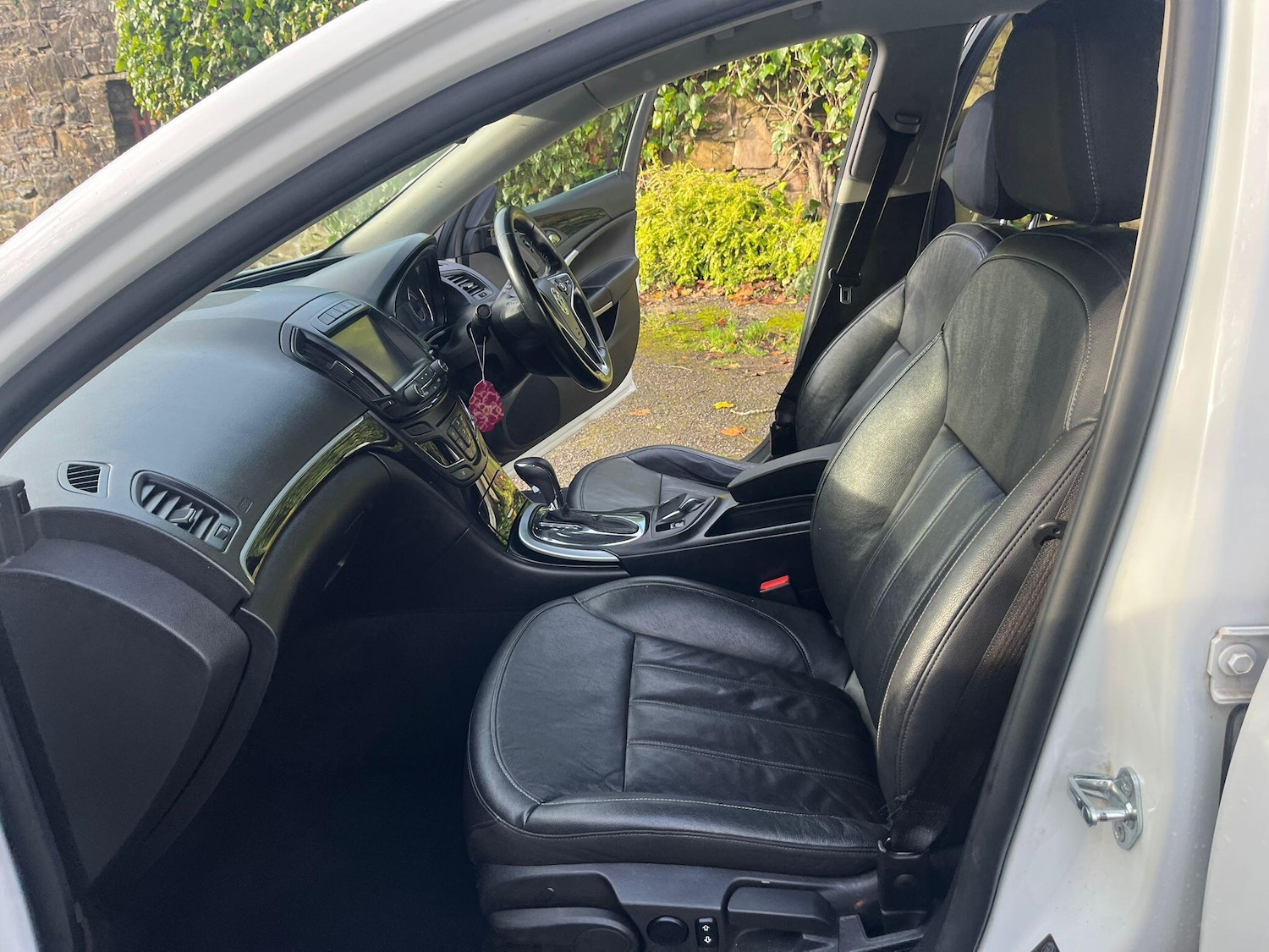 Used Vauxhall Insignia 2015 for sale - 76990663: Photo 13