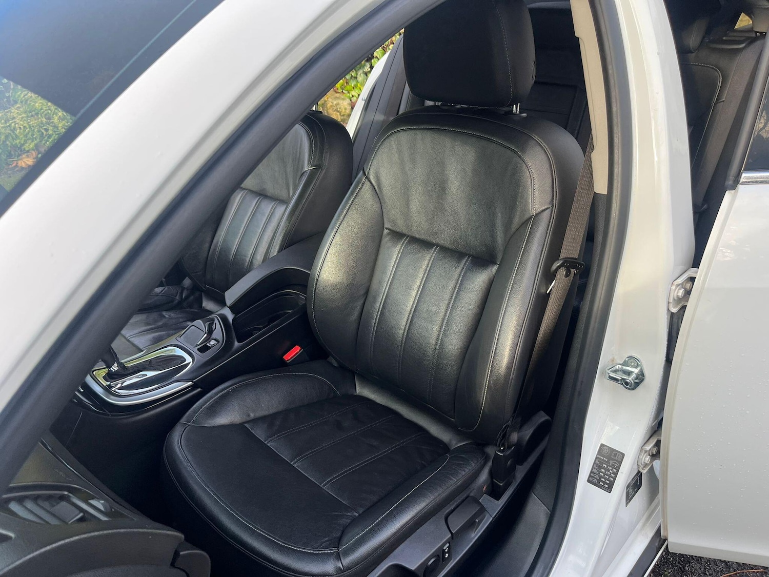 Used Vauxhall Insignia 2015 for sale - 76990663: Photo 14