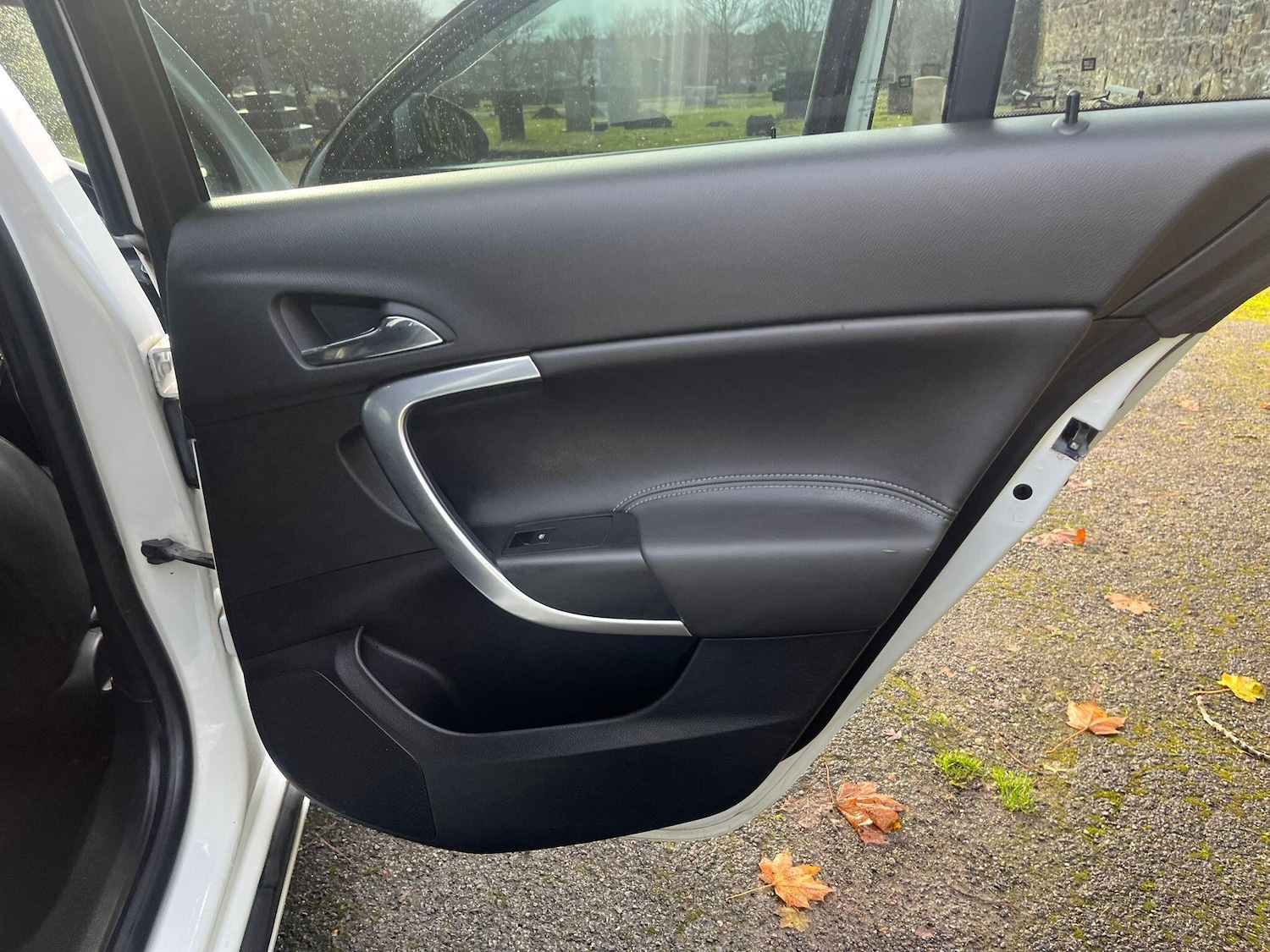 Used Vauxhall Insignia 2015 for sale - 76990663: Photo 22