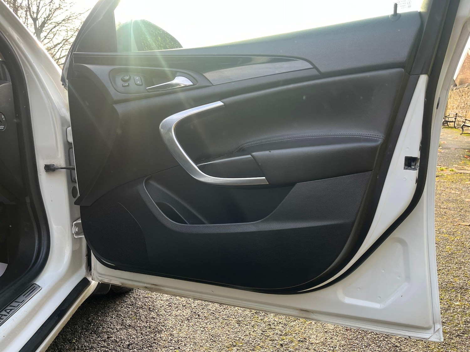 Used Vauxhall Insignia 2015 for sale - 76990663: Photo 28