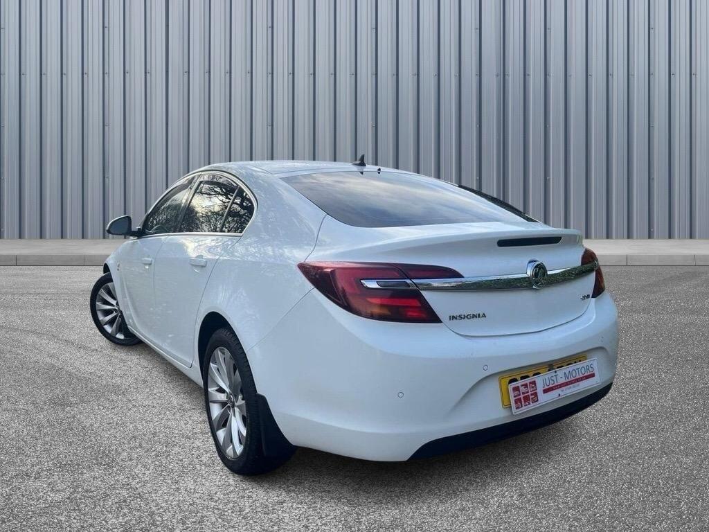 Used Vauxhall Insignia 2015 for sale - 76990663: Photo 4
