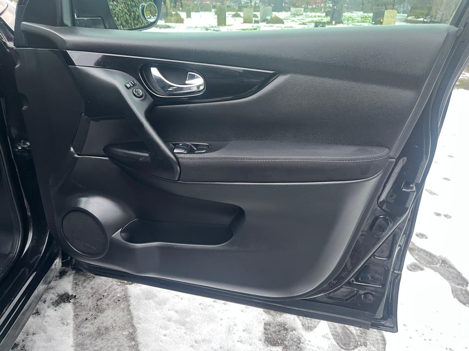 Used Nissan Qashqai 2015 for sale - 77142921: Photo 25