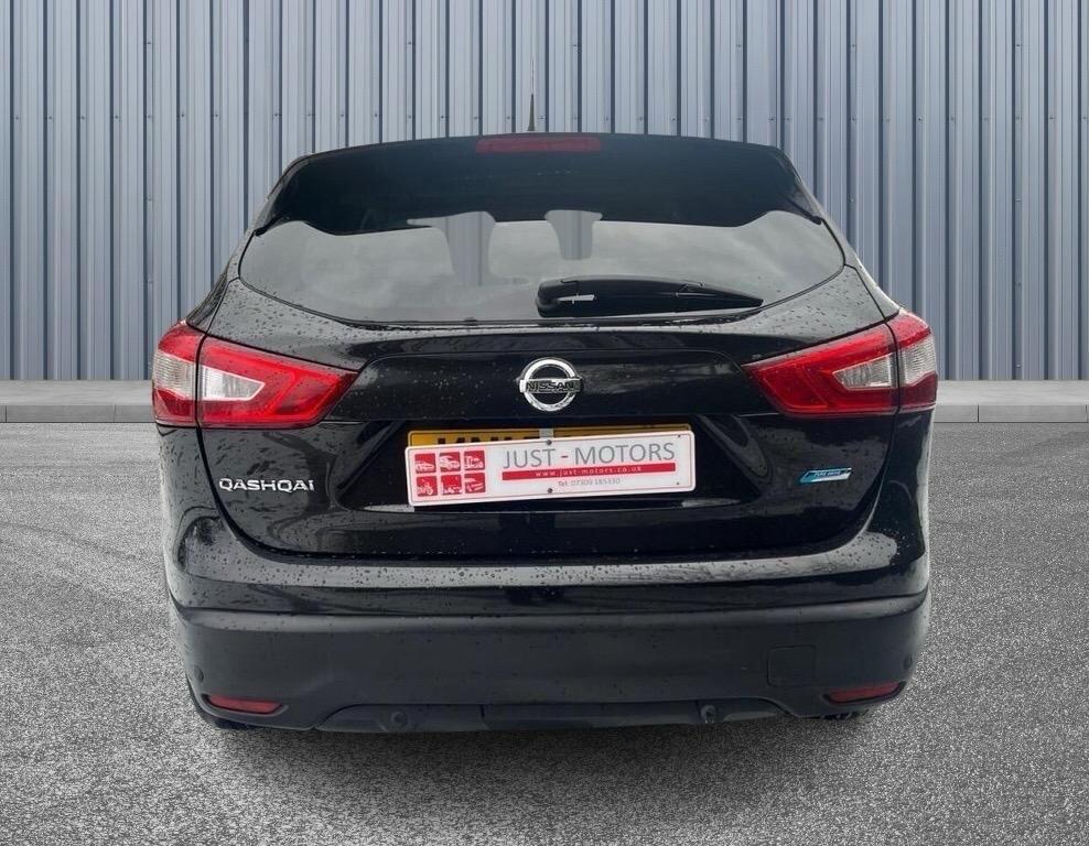 Used Nissan Qashqai 2015 for sale - 77142921: Photo 5