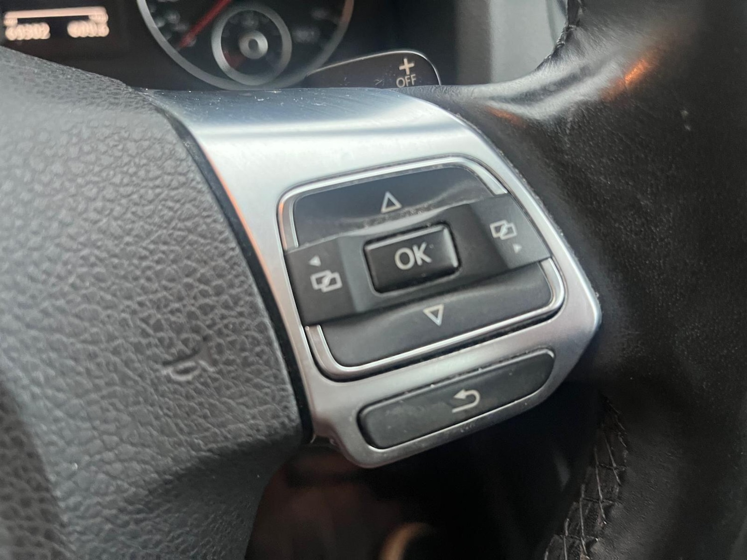 Used Volkswagen Scirocco 2013 for sale - 77853979: Photo 13