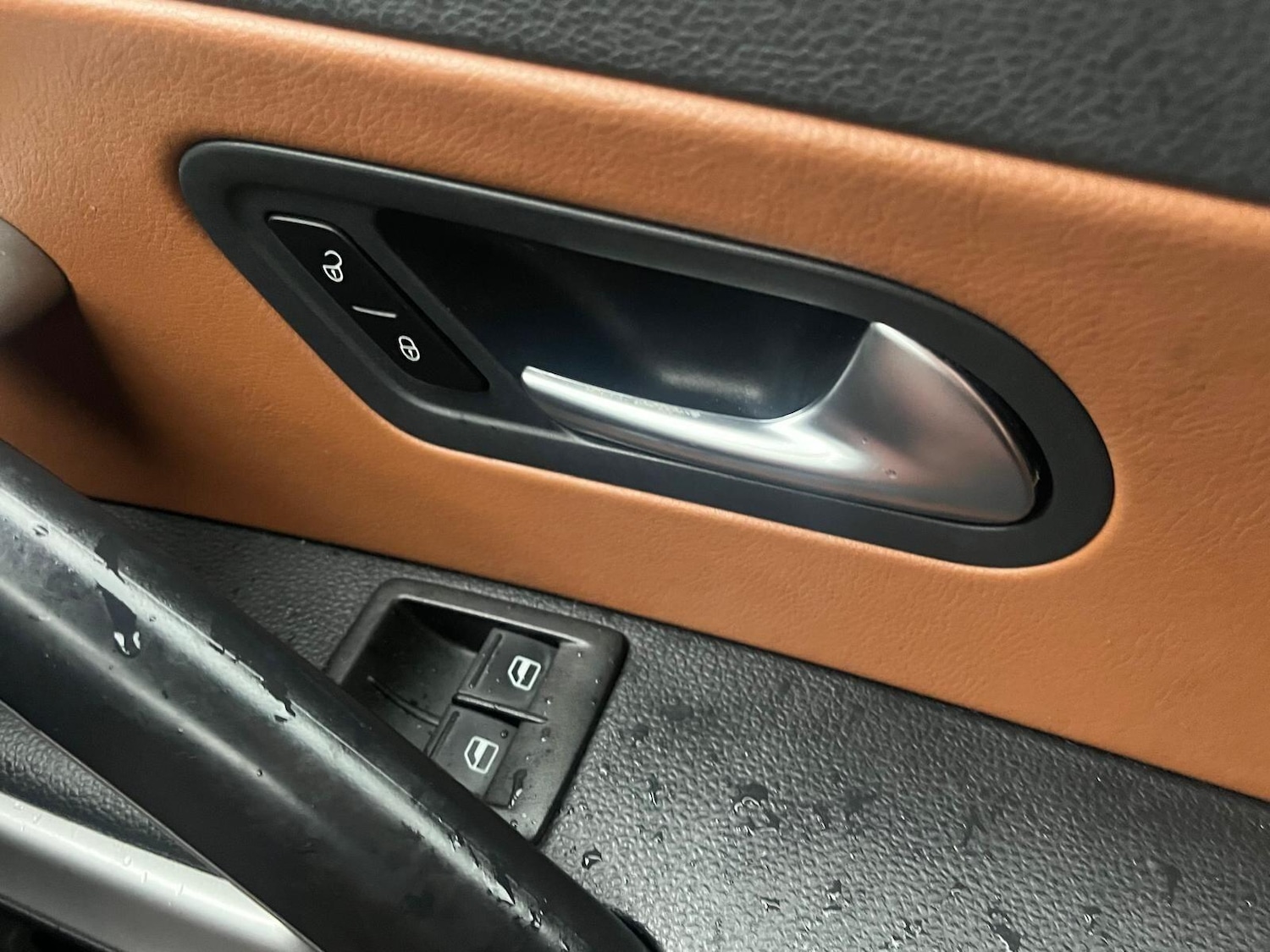 Used Volkswagen Scirocco 2013 for sale - 77853979: Photo 16