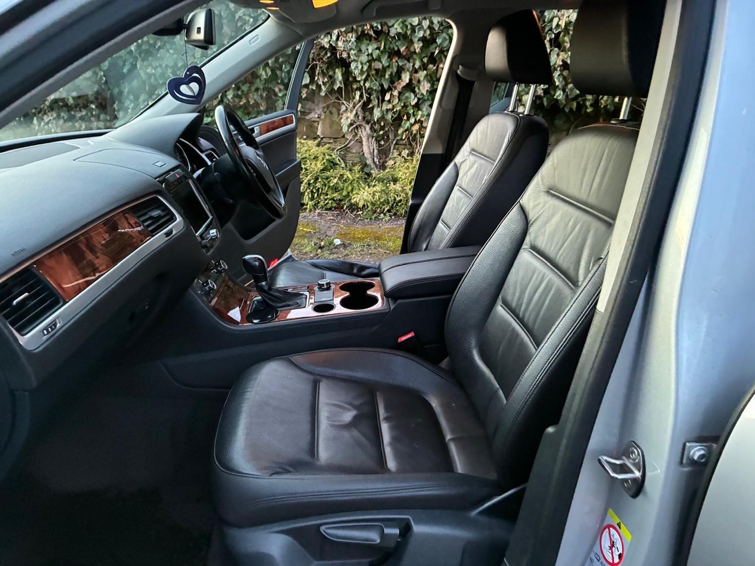 Used Volkswagen Touareg 2013 for sale - 77705604: Photo 13