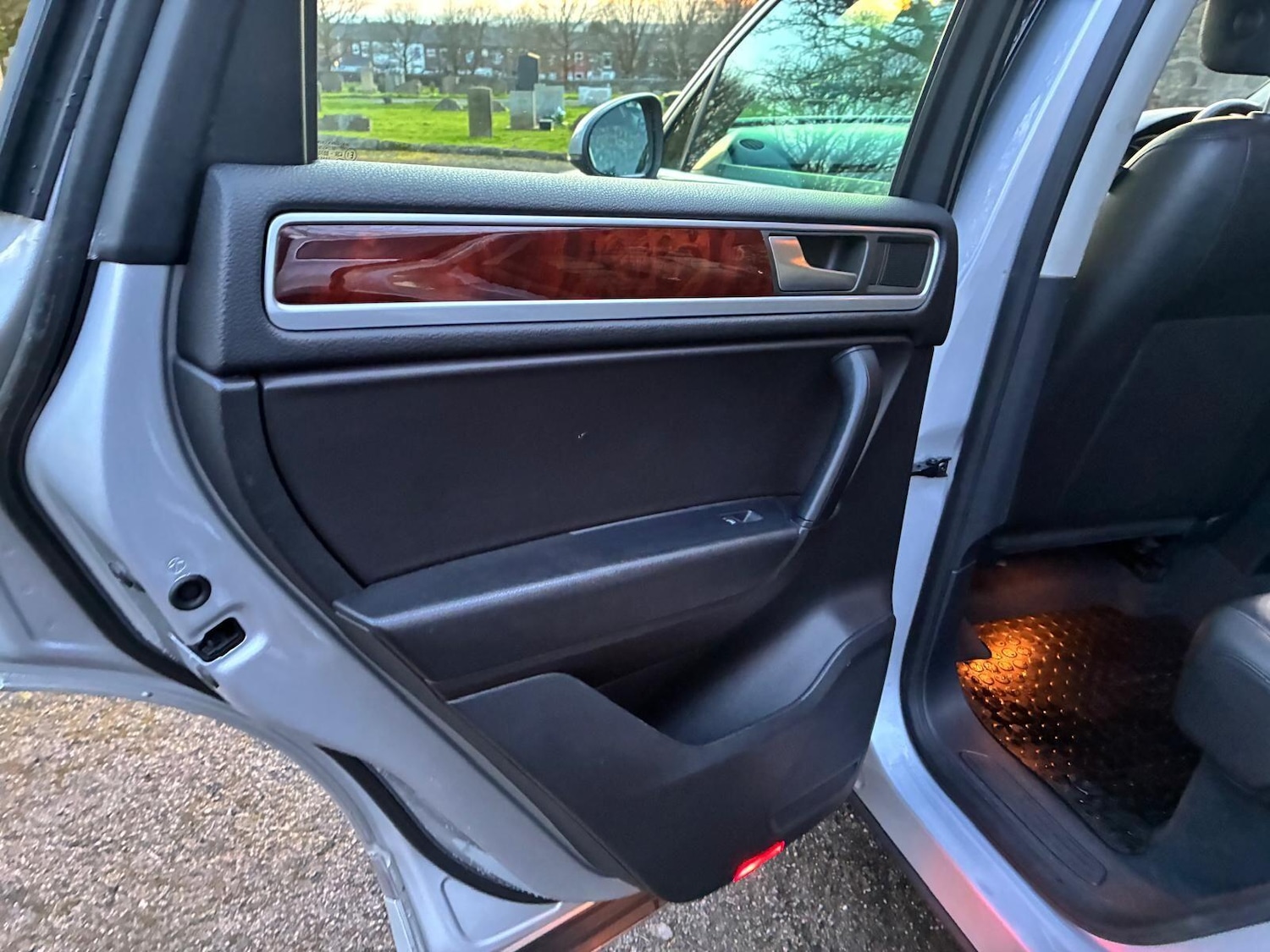 Used Volkswagen Touareg 2013 for sale - 77705604: Photo 15