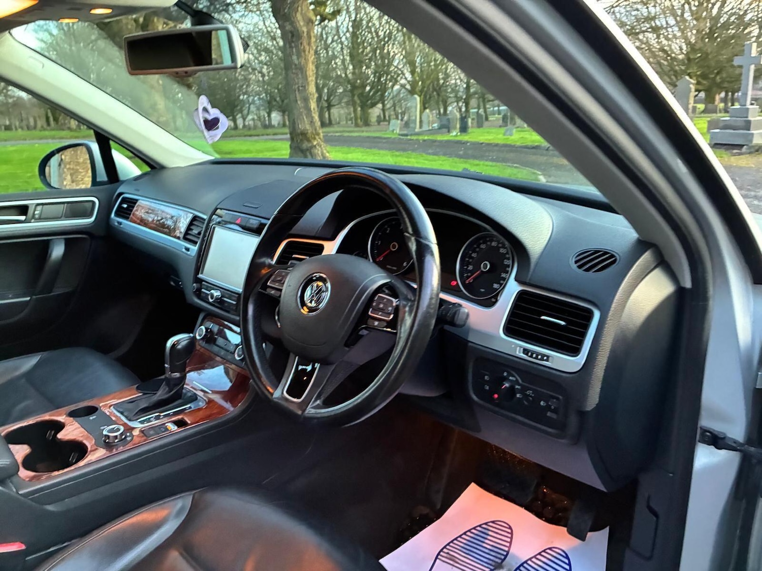 Used Volkswagen Touareg 2013 for sale - 77705604: Photo 25