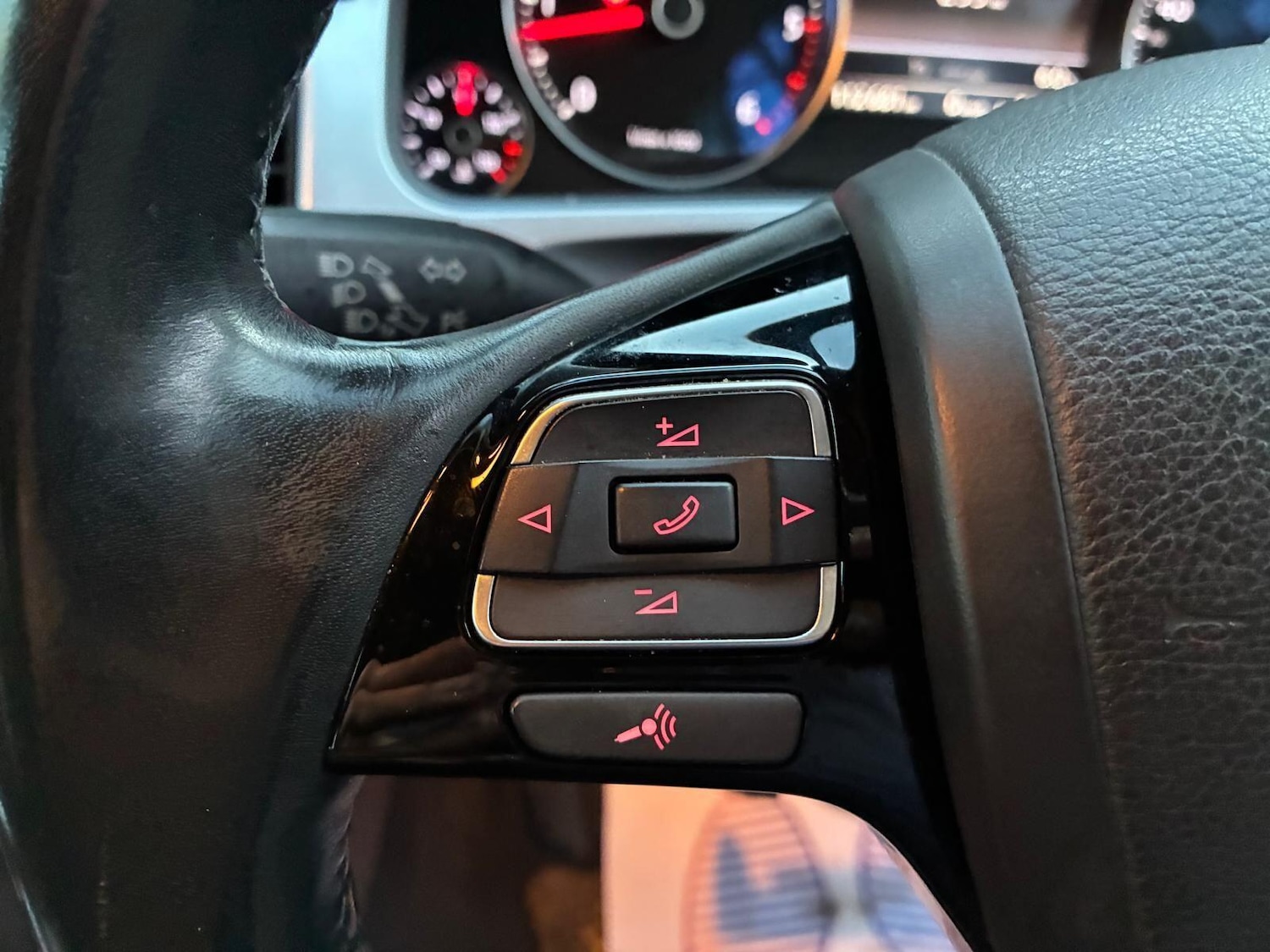 Used Volkswagen Touareg 2013 for sale - 77705604: Photo 32