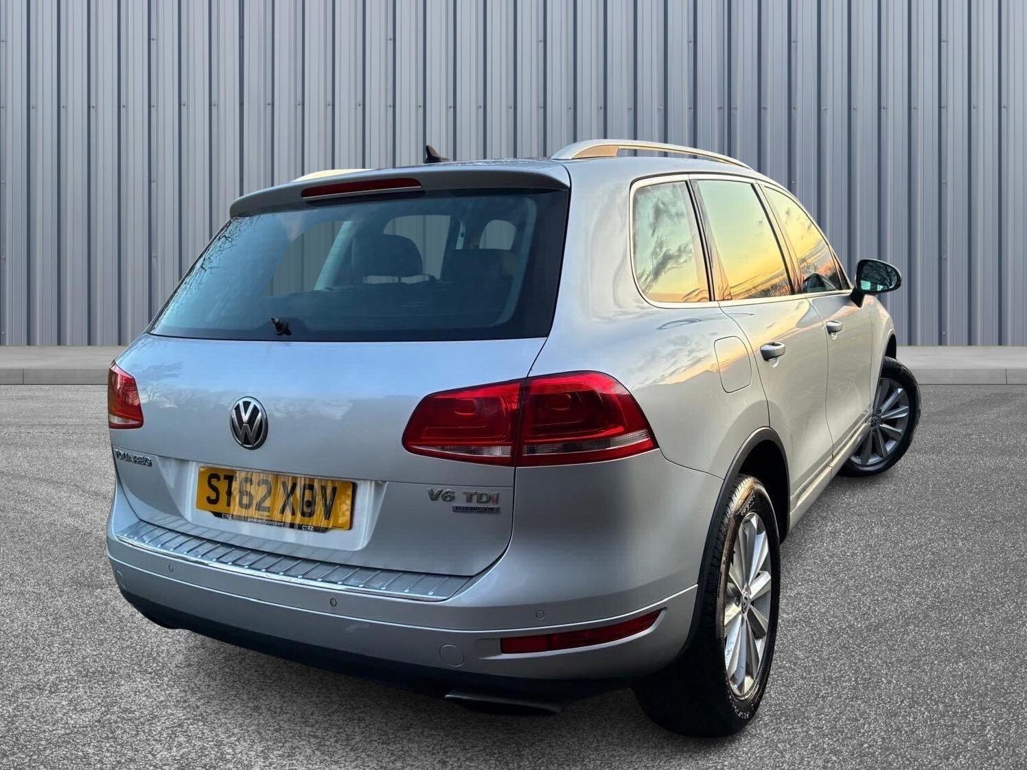 Used Volkswagen Touareg 2013 for sale - 77705604: Photo 6