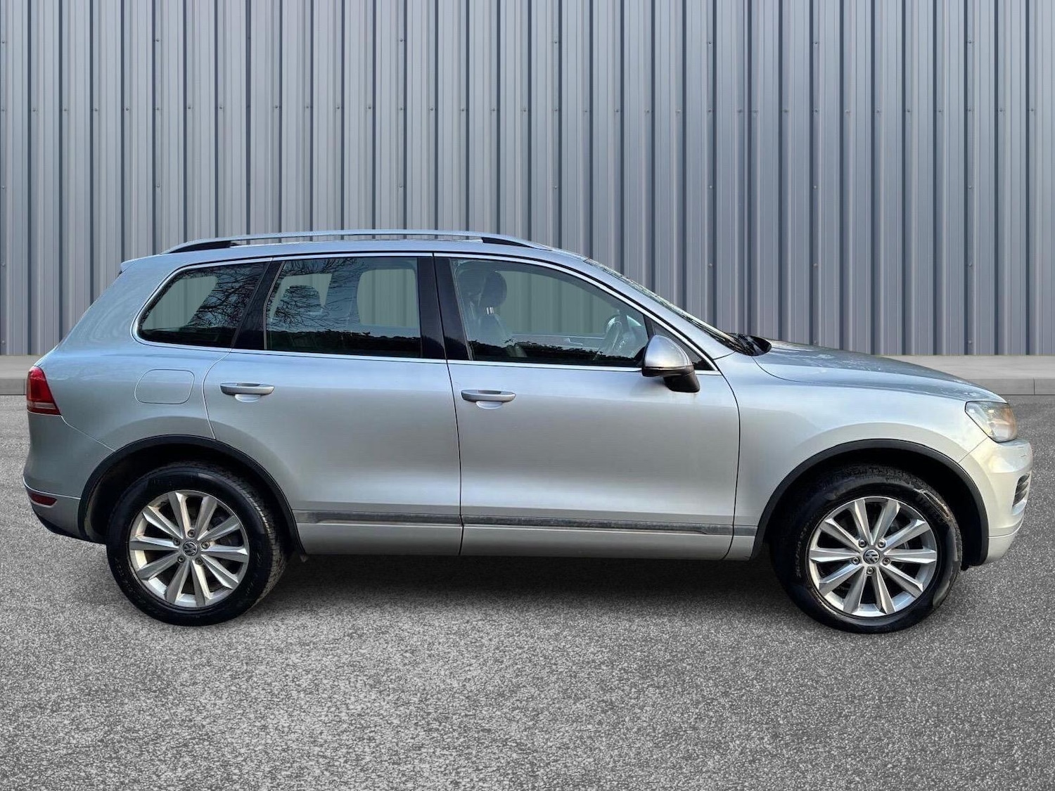 Used Volkswagen Touareg 2013 for sale - 77705604: Photo 7