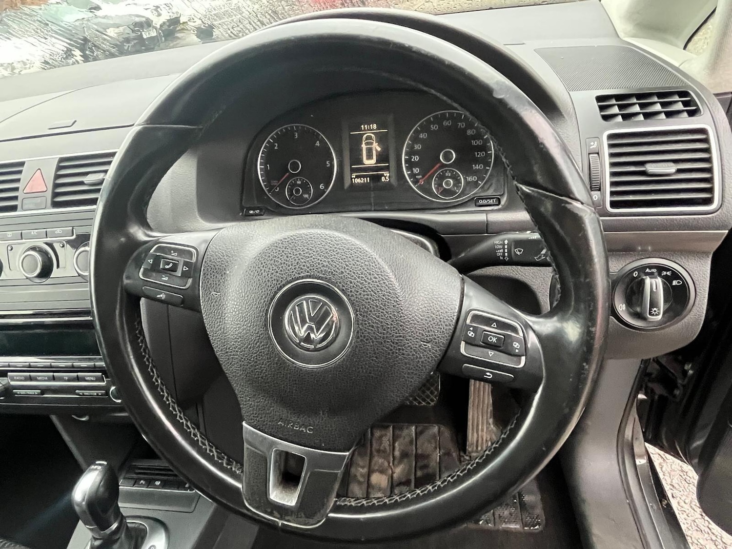 Used Volkswagen Touran 2012 for sale - 76752450: Photo 11