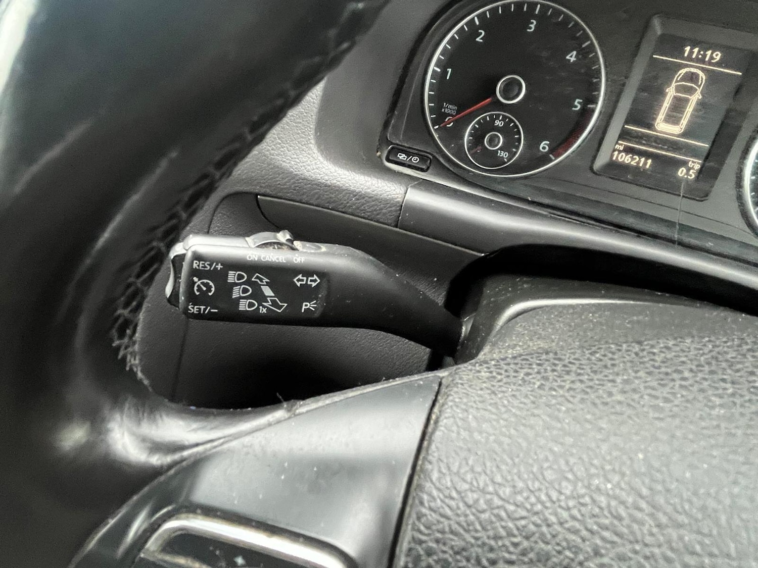 Used Volkswagen Touran 2012 for sale - 76752450: Photo 12