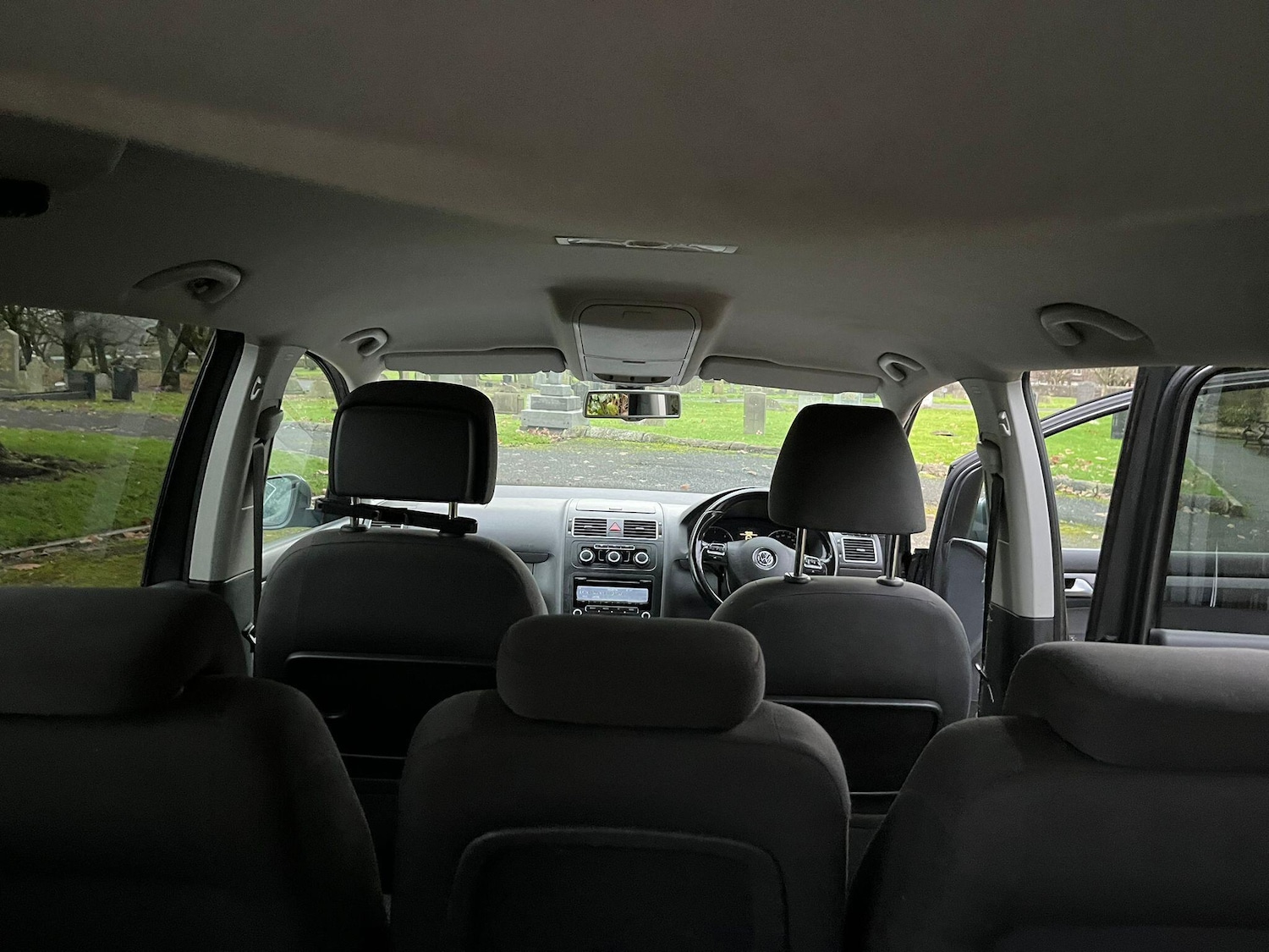 Used Volkswagen Touran 2012 for sale - 76752450: Photo 21