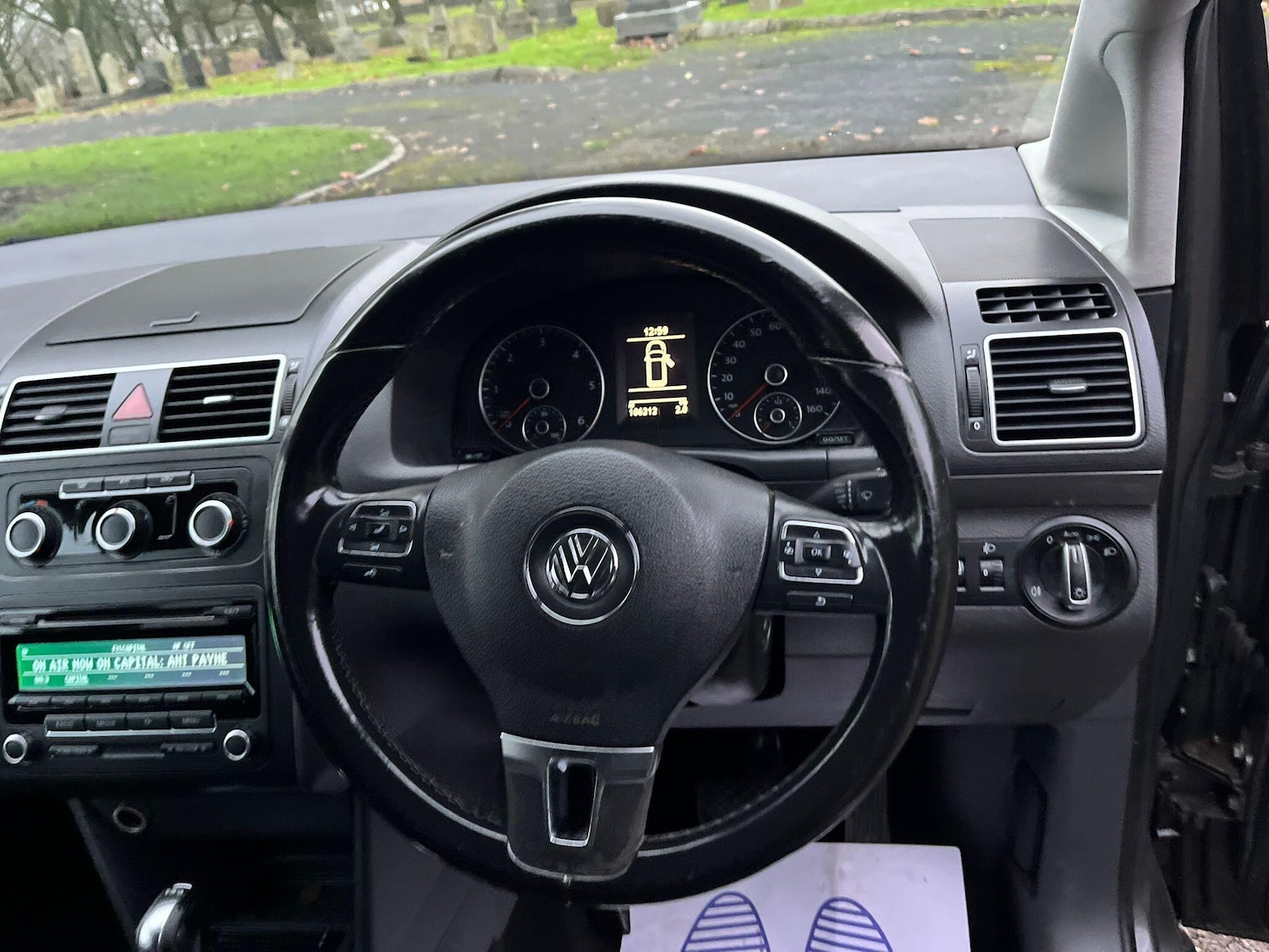 Used Volkswagen Touran 2012 for sale - 76752450: Photo 32