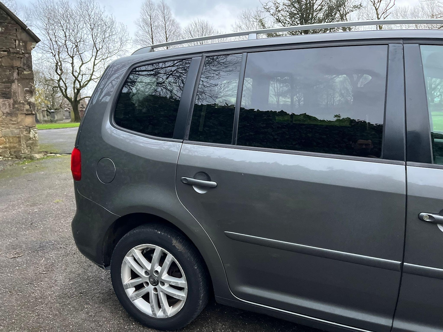 Used Volkswagen Touran 2012 for sale - 76752450: Photo 75