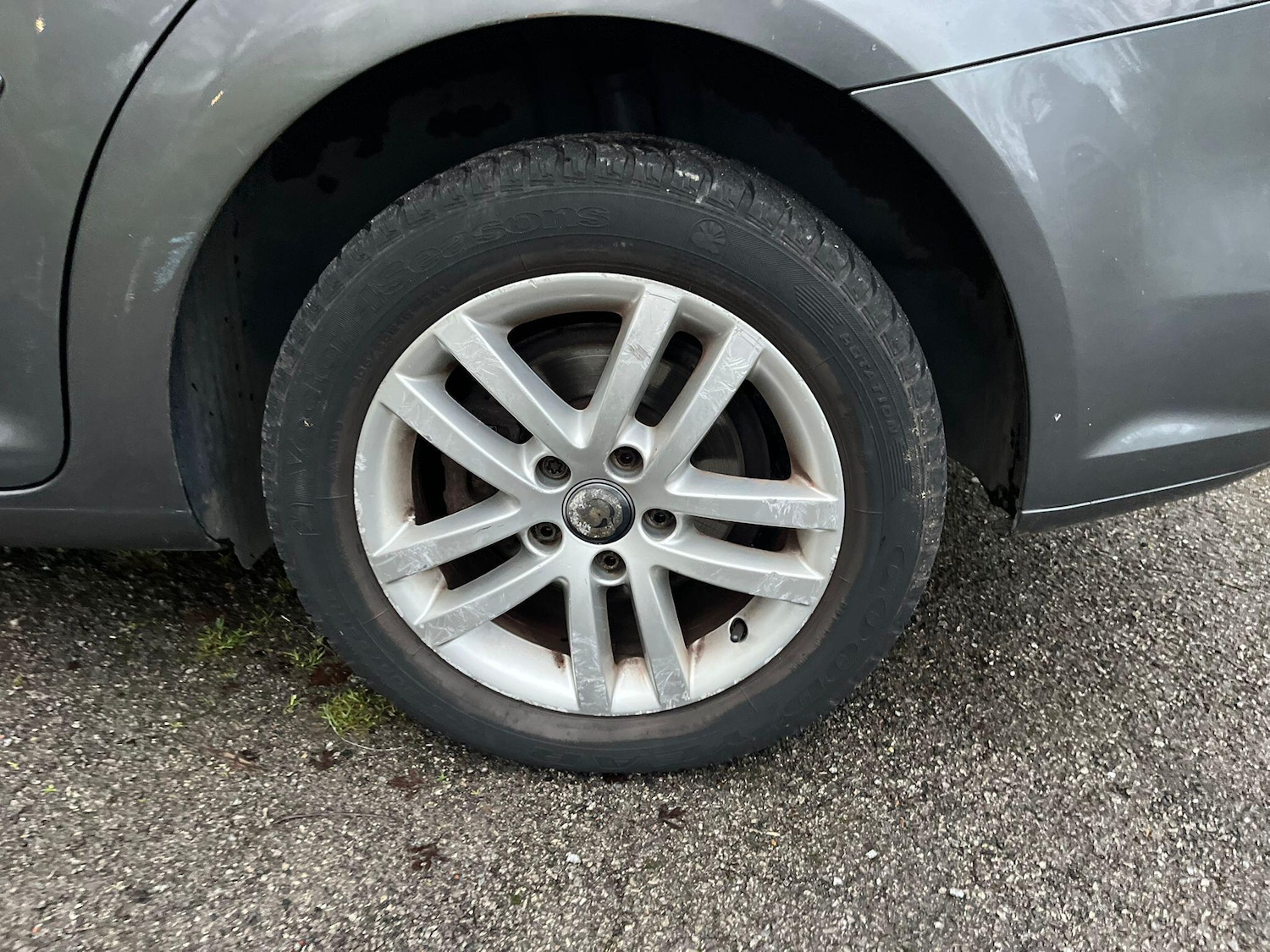 Used Volkswagen Touran 2012 for sale - 76752450: Photo 77