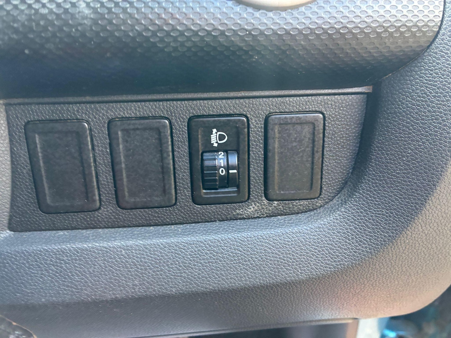 Used Suzuki Splash 2014 for sale - 78058336: Photo 33