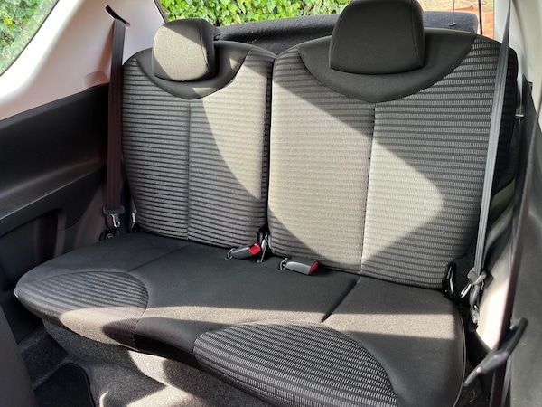 Used Peugeot 107 2013 for sale - 75314964: Photo 14
