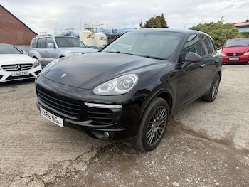 Used Porsche Cayenne 2016 for sale - 78127681: Photo