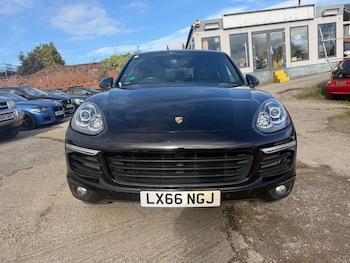 Used Porsche Cayenne 2016 for sale - 78127681: Photo