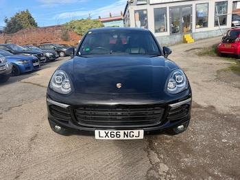 Used Porsche Cayenne 2016 for sale - 78127681: Photo