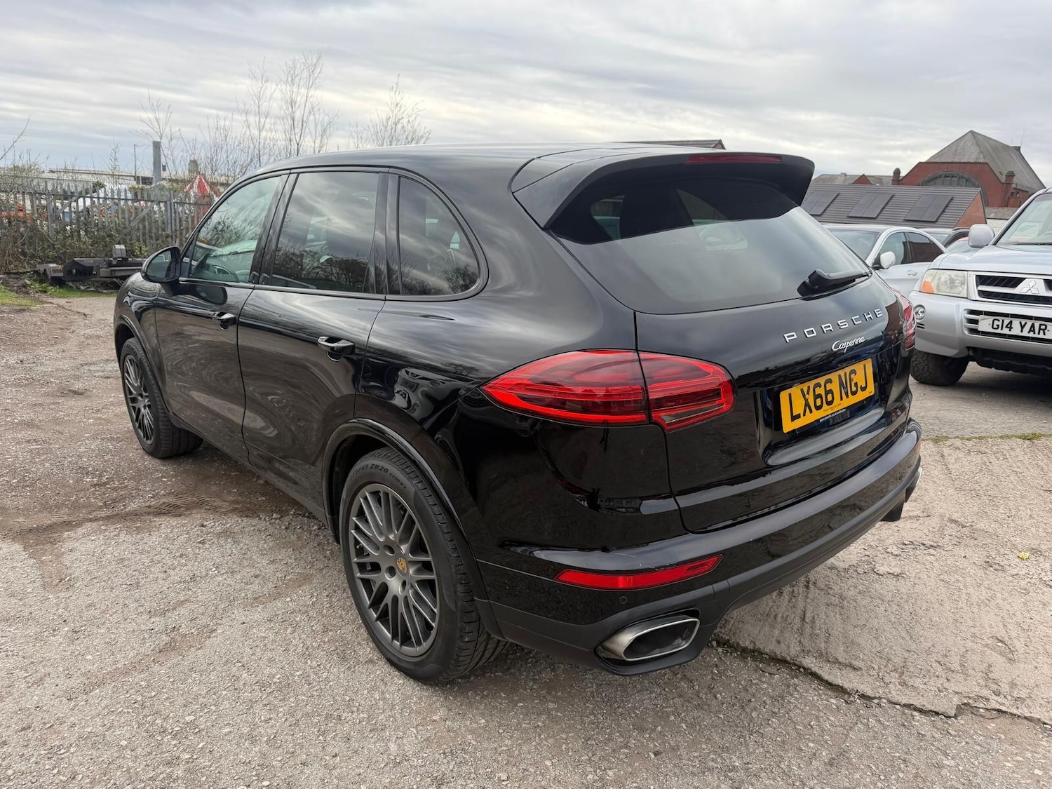 Used Porsche Cayenne 2016 for sale - 78127681: Photo 5