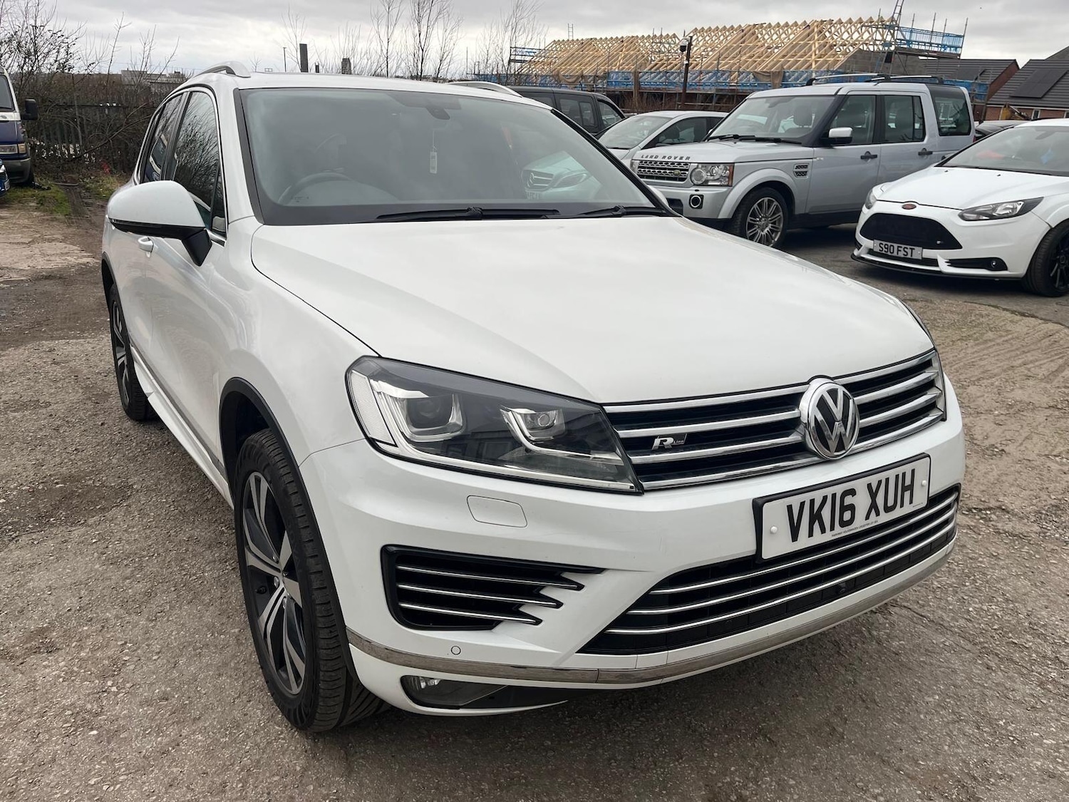 Used Volkswagen Touareg 2016 for sale - 77723666: Photo 1