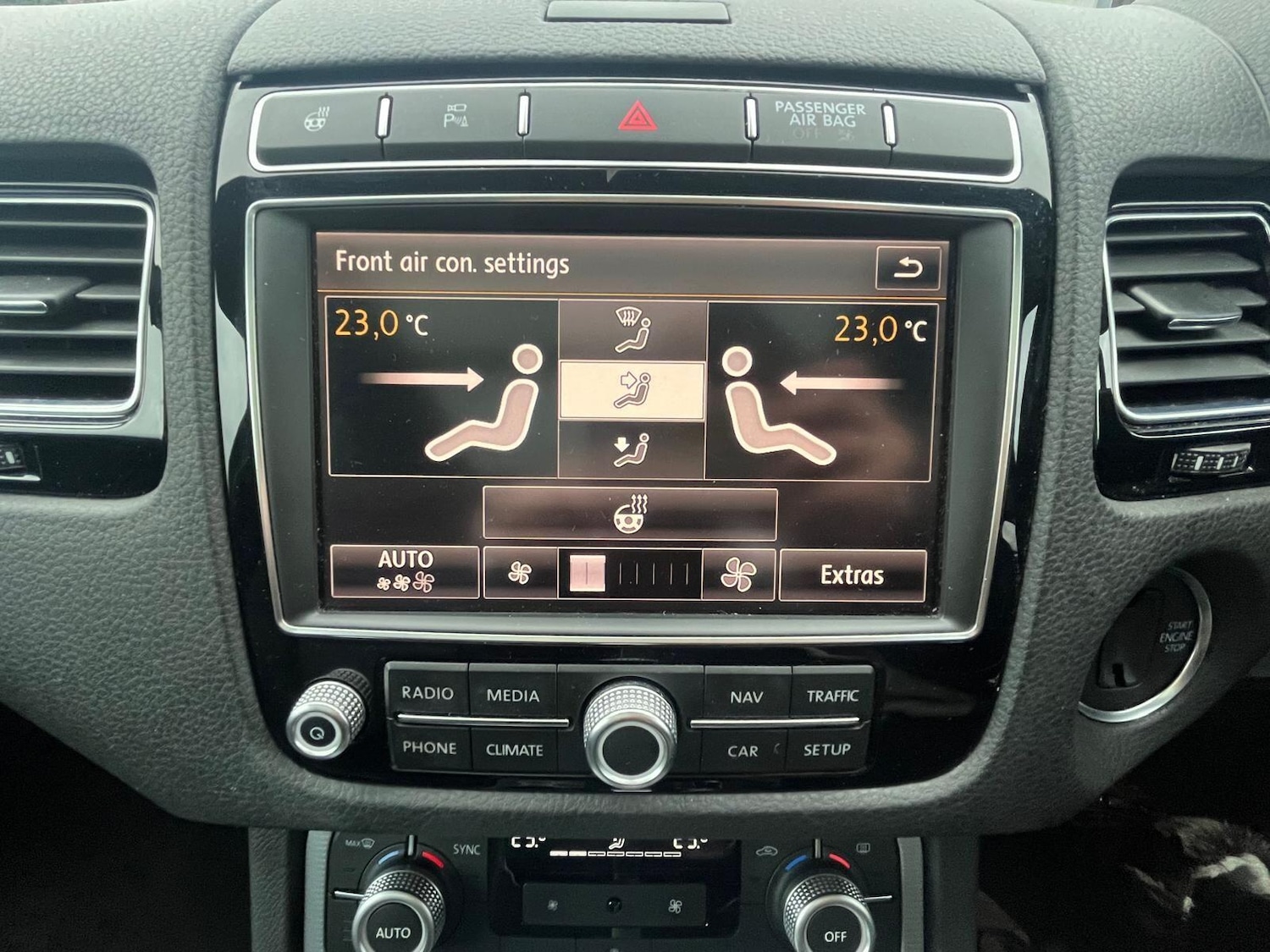 Used Volkswagen Touareg 2016 for sale - 77723666: Photo 29