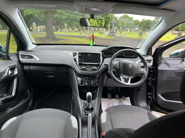 Used Peugeot 208 2015 for sale - 75314982: Photo 10