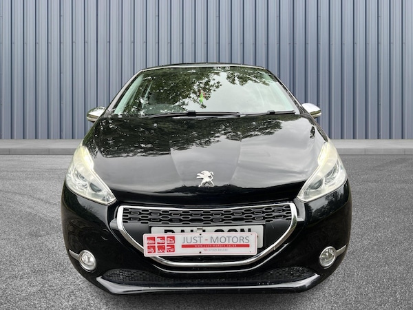 Used Peugeot 208 2015 for sale - 75314982: Photo 2