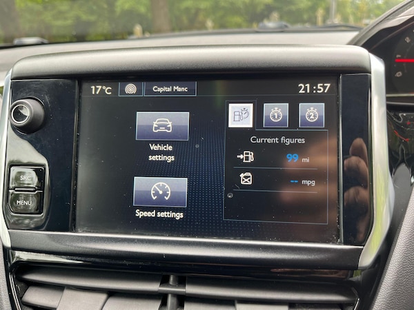 Used Peugeot 208 2015 for sale - 75314982: Photo 34