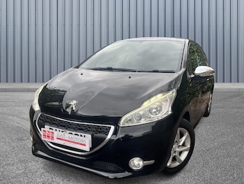Used Peugeot 208 2015 for sale - 75314982: Photo