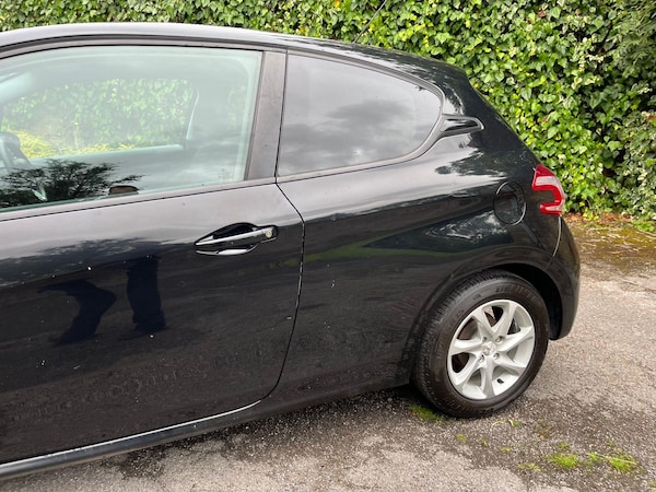 Used Peugeot 208 2015 for sale - 75314982: Photo 58